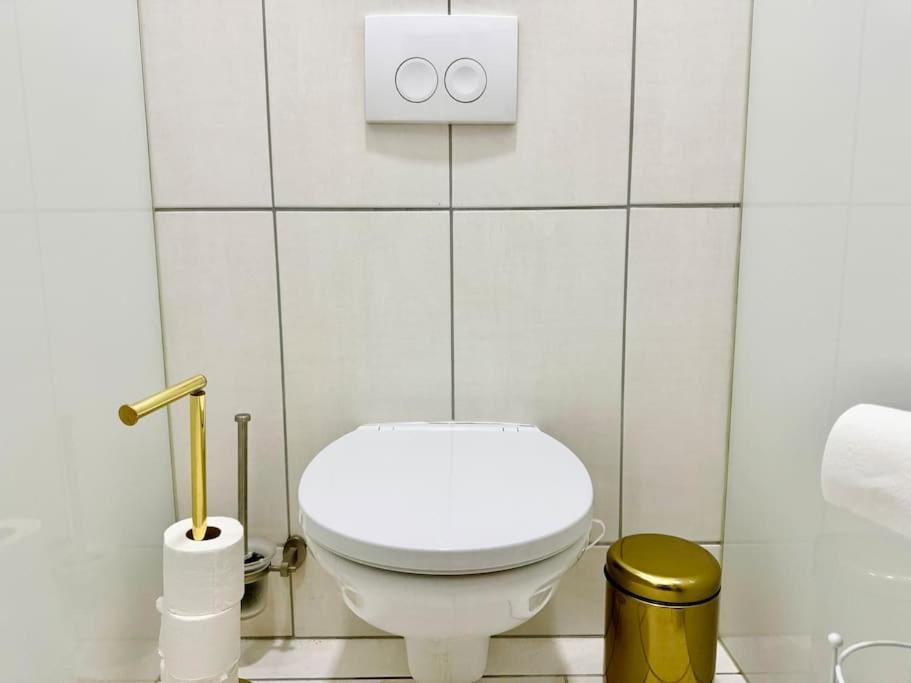 130 M2 4 Bedroom With Balcony & Free Parking Wien